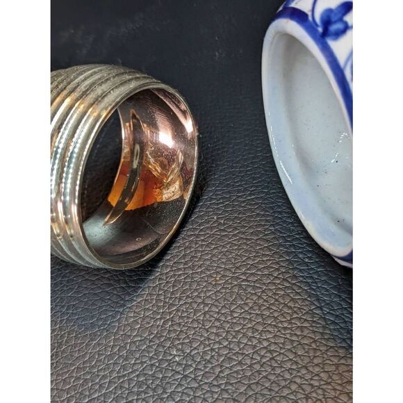 Antique Silver plated and porshlin napkin holders. Made in the Philippines - Picture 6 of 13